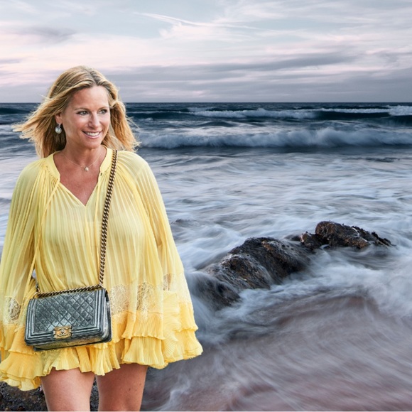 Meet your Posher, Audrie - Picture 5 of 5